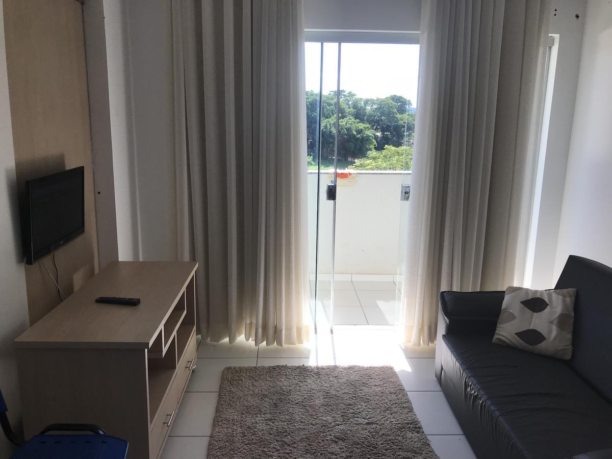 Pontal Do Lago Flat Apartman Caldas Novas Kültér fotó